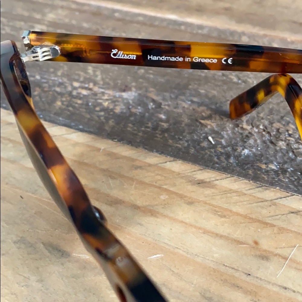 Ellison Wicker Dark Tortoiseshell Frame Sunglasses - Picture 2 of 4